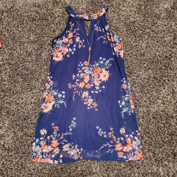 BCX Flowy Floral Dress with Necklace - Picture 7 of 10
